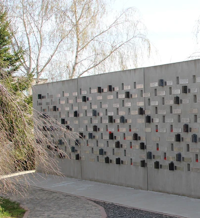 Memorial Wall 2 Memorial Wall